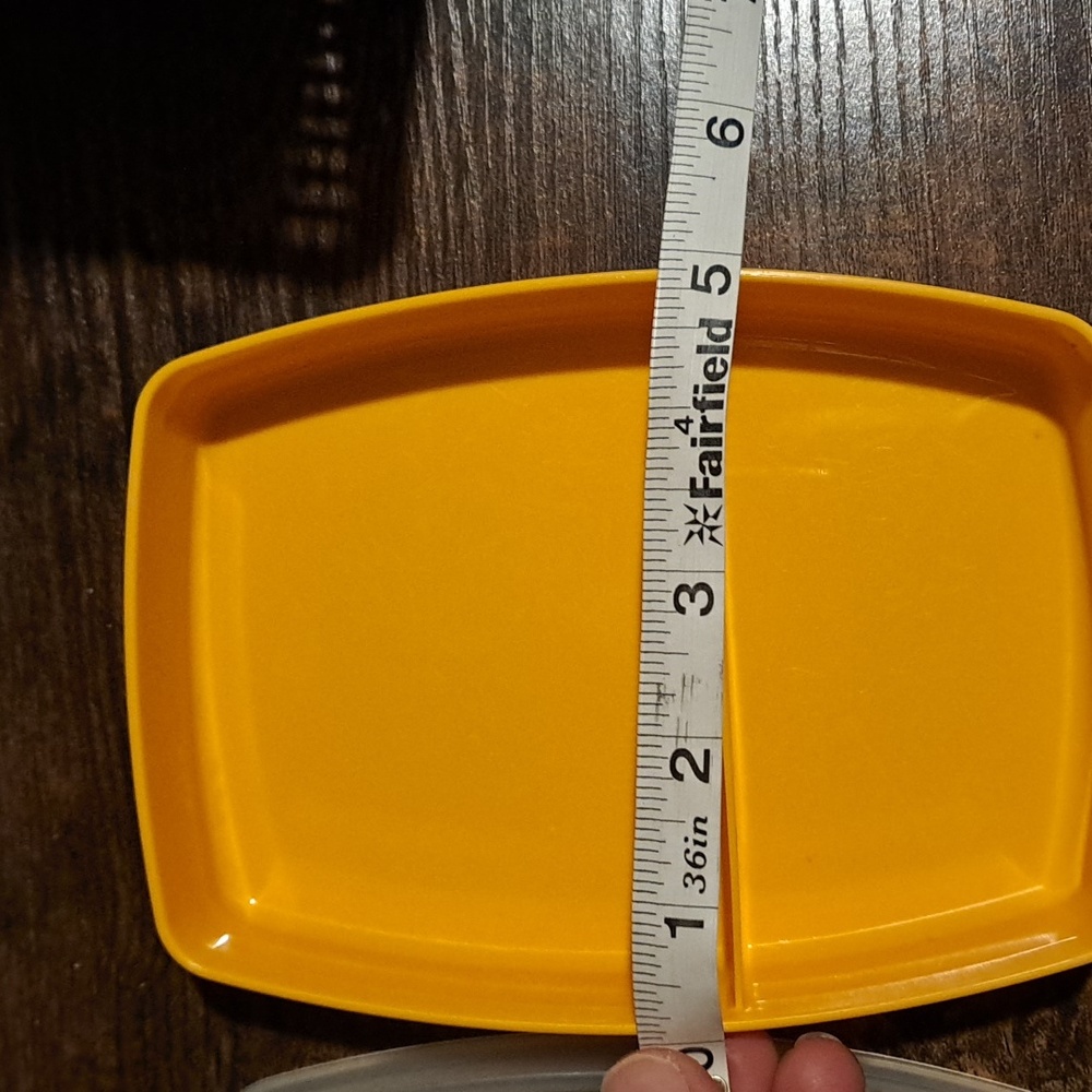 Vintage Tupperware Container - Picture 4 of 6